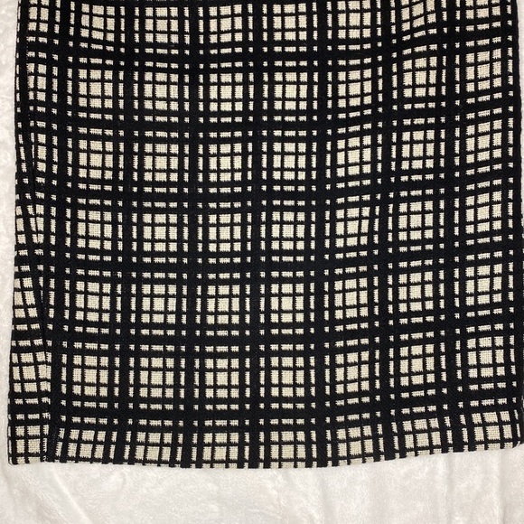 Willi Smith Wool Blend Black & White Plaid Pencil Skirt Size 2 - Picture 2 of 12